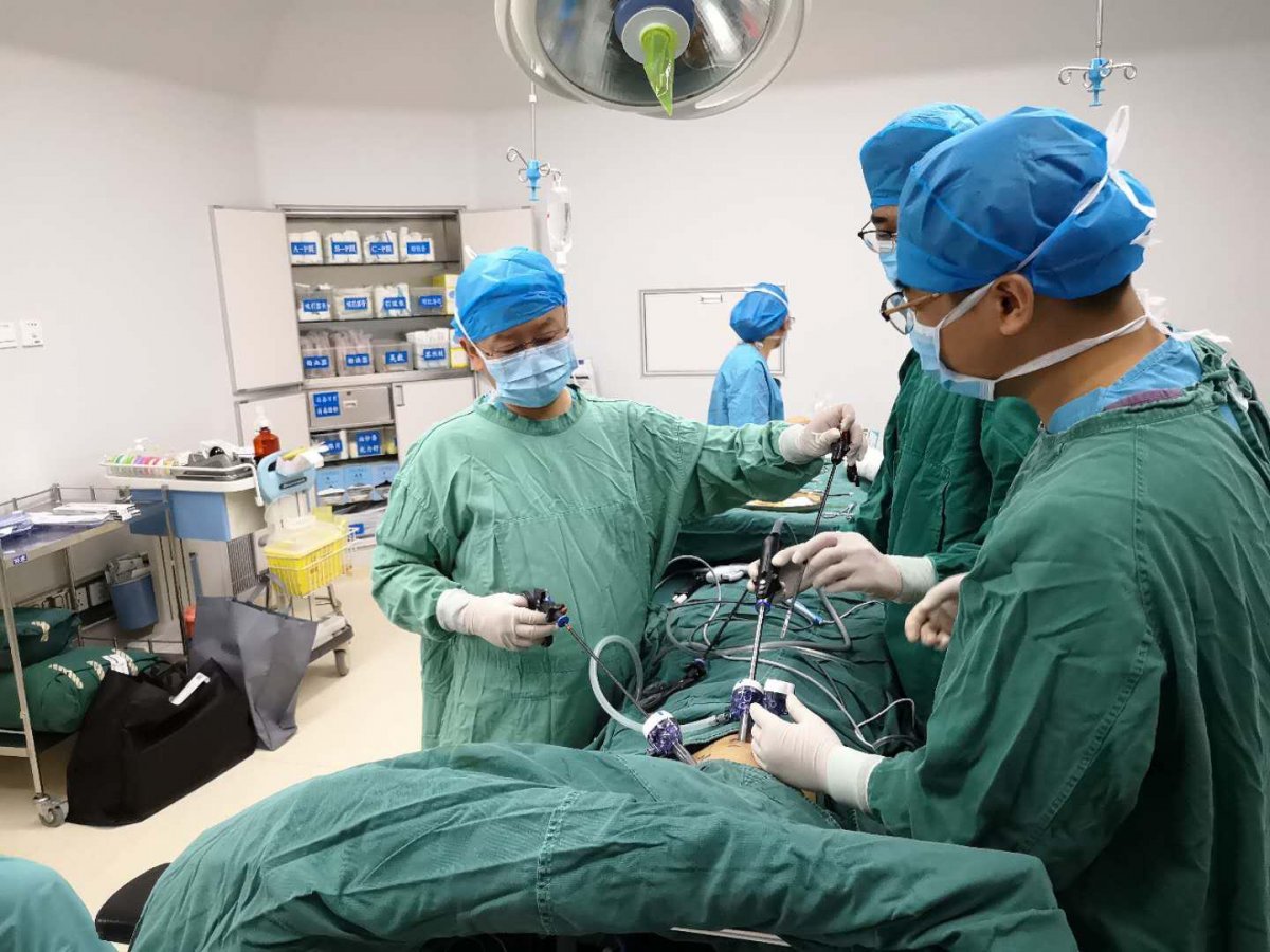“双镜联合”治肿瘤 兰大一院胸外科微创技术有新突破