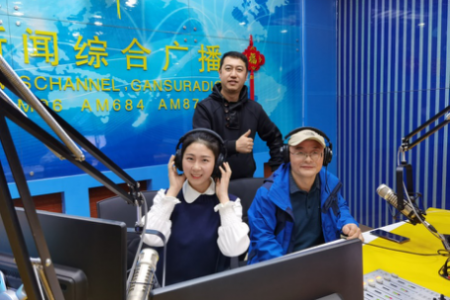 兰大版《西游记》编写组做客甘肃人民广播电台“交响丝路”节目