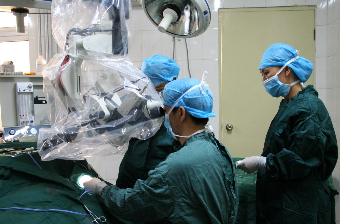 全国第三届耳显微及耳神经外科高级研修班在兰