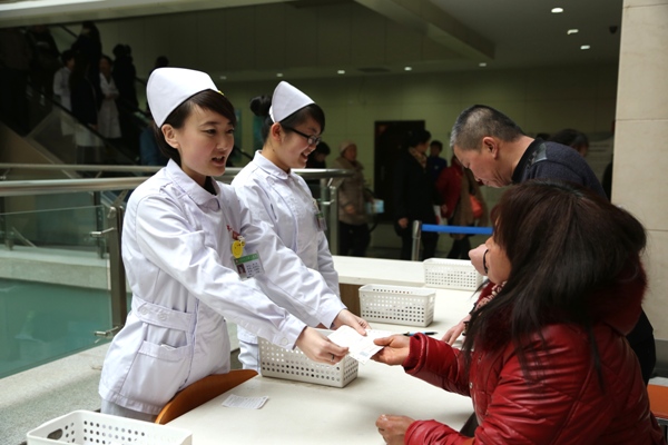 兰大口腔医院(兰大口腔医院官网)