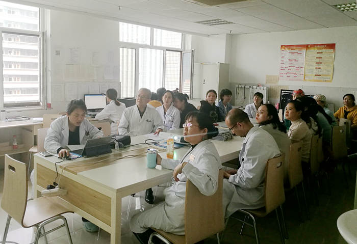 会上,医院肾病科主任刘天喜结合科室实际情况,对即将到来的临床医学