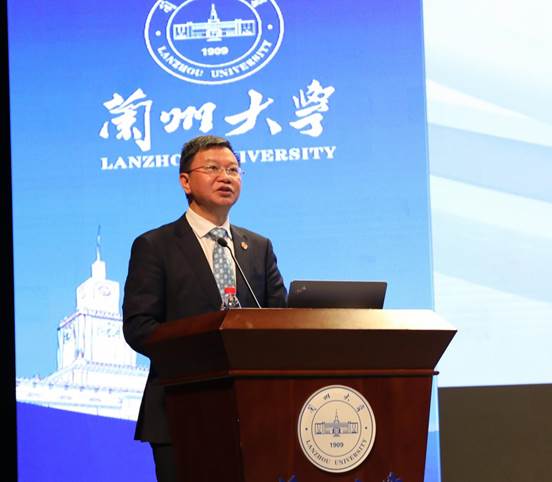 坚守育人初心 树牢一流目标 全面提升本科人才培养能力和质量 ——兰州大学召开2018年本科教育工作会议